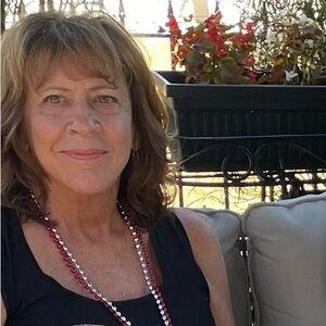 Meet your Posher, Amity